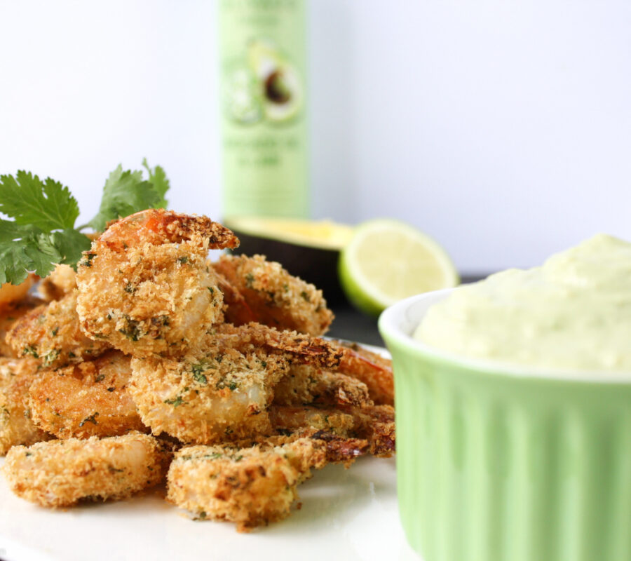 Crispy prawns with avocado lime aioli