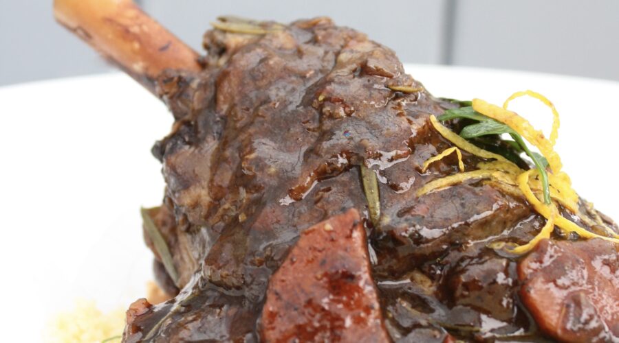 Slow Cooker Lamb Shanks