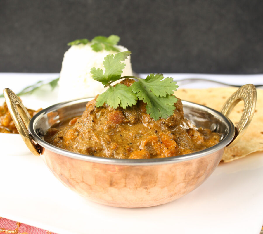 Slow cooker lamb curry